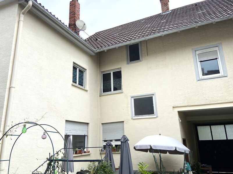 Rückseite_mit_Innenhof